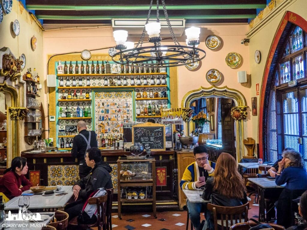 Els Quatre gats 1 el 4 gats restauracja modernistyczna widok na bar