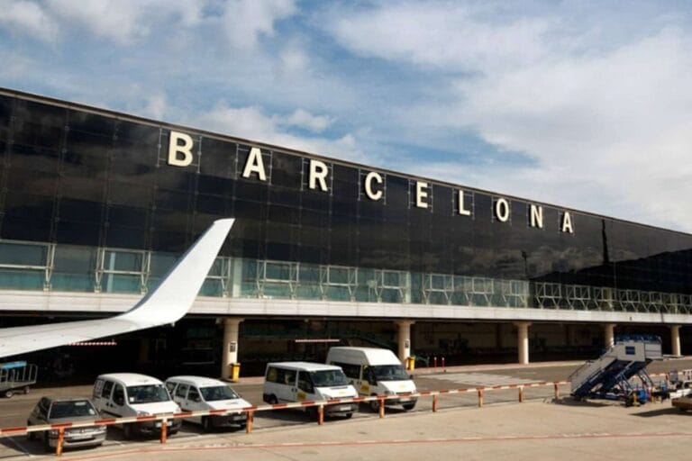 Lotnisko Barcelona El Prat – Centrum Miasta Jak dojechać do centrum?