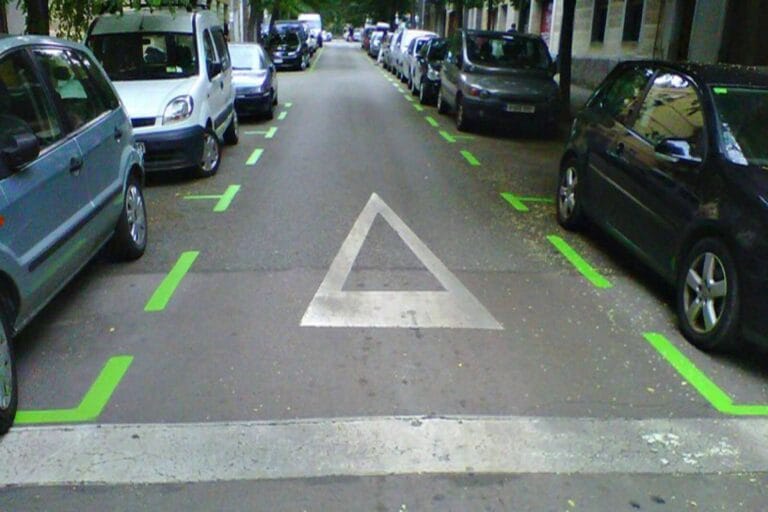 Gdzie Parkować w Barcelonie ? (jak i za ile ?)